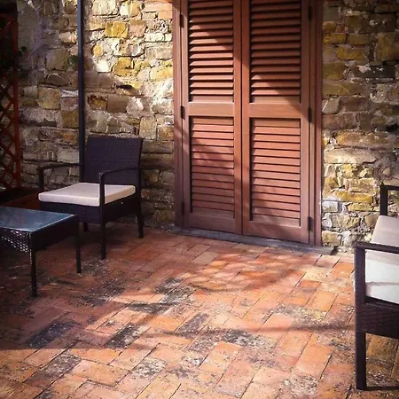 Il Melaro E Melaro 住宿加早餐酒店 *